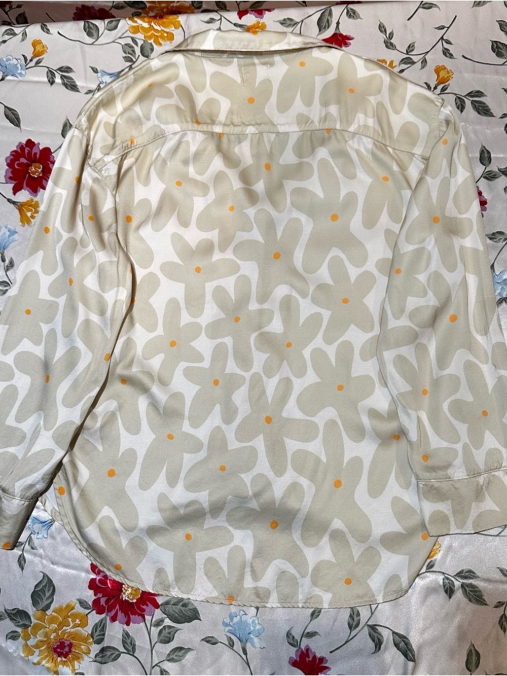NEENDI ABSTRACT DAISY LONG PAJAMA SET SIZE SMALL - Picture 5 of 7
